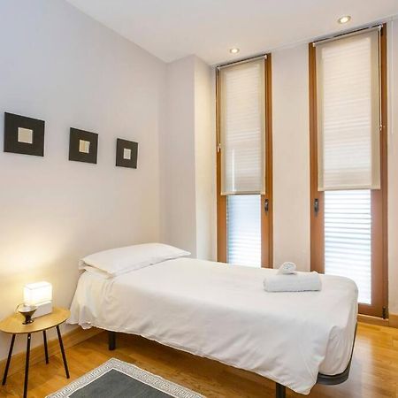 Marieta Apartment By The Castle With Ac Alicante Exterior photo